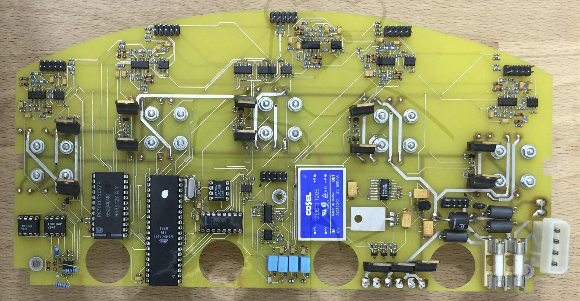 Entwicklung des Multiplate® - Die Elektronik scheint zu funktionieren, der Rührer wird auf die Platine integriert